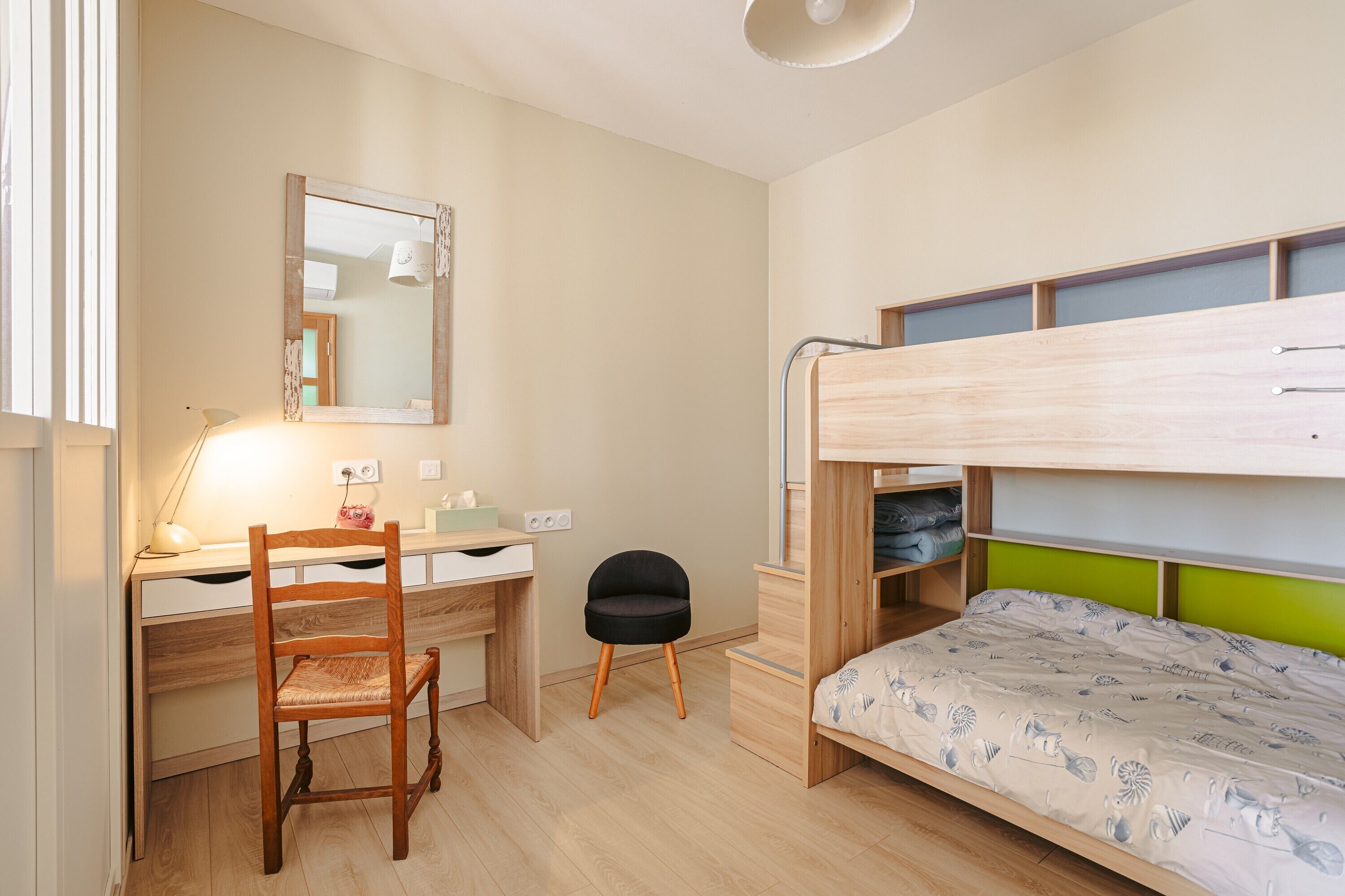 1 chambre, fer et planche à repasser, Wi-Fi, draps fournis