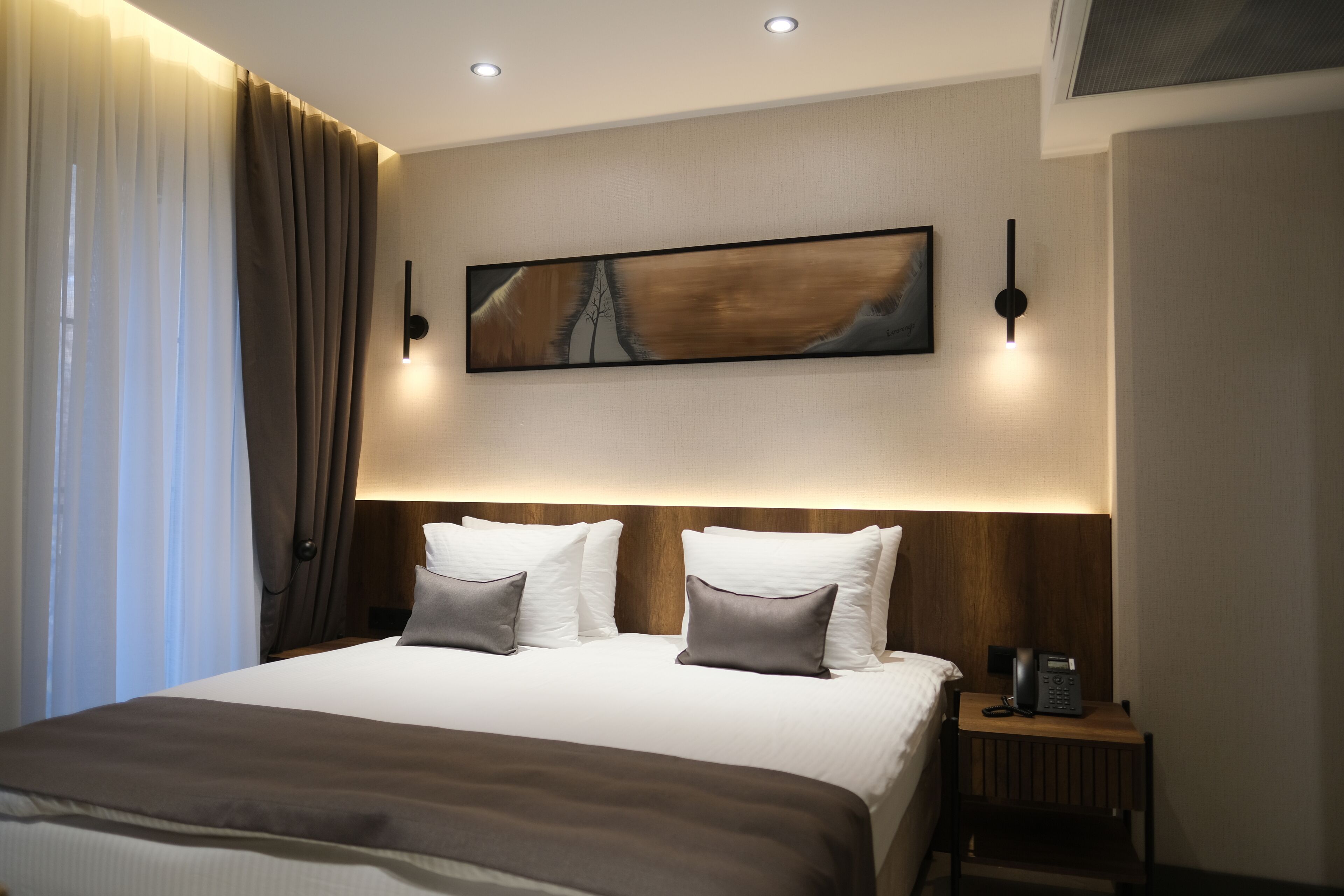 Standard Double Room, Balcony, River View | Free WiFi