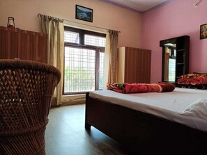 Wifi gratuïta i roba de llit 