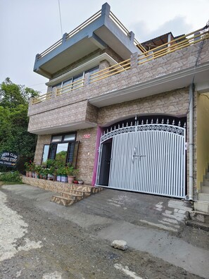 Exterior - Herb Club Homestay (Bhimtal)