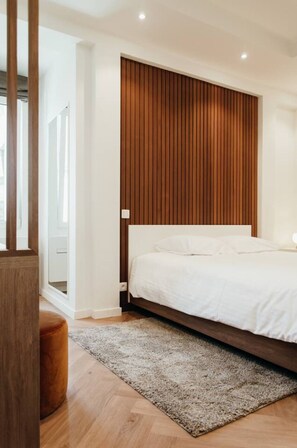 Desk, WiFi, bed sheets - Il Ponte – Private Room (Gent)