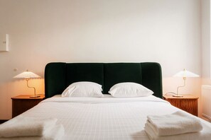 1 bedroom, WiFi, bed sheets - Unbeatable Location in centrum Ghent (Gent)