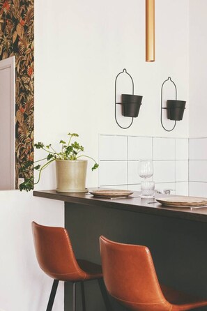 Dining - Unbeatable Location in Ghent (Gent)