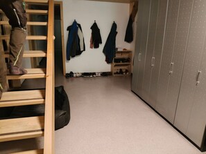 Interior - Holiday flat "Peter's Sunnyhome" on 2 floors (Lenk im Simmental)