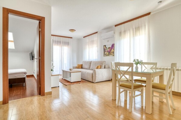 Living area - Apartment "Lux" with Sea View (Herceg Novi)