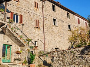 Exterior - Casa Rosa (Pescaglia)