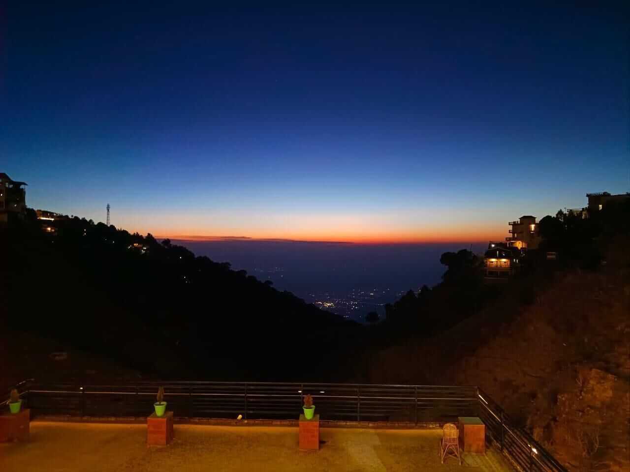 شرفة/رواق