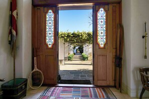 Interior - Sea Manor - Dunsborough Beachfront (Marybrook)