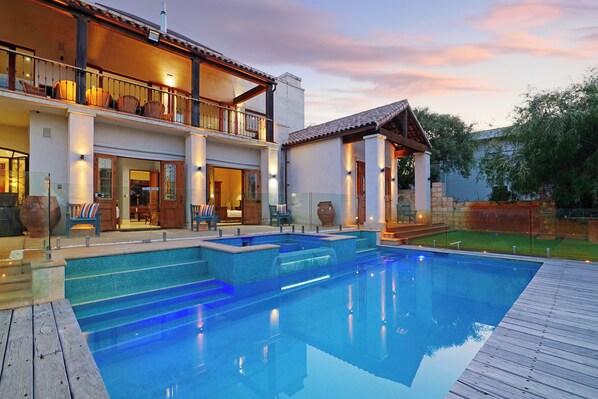 Outdoor pool - Sea Manor - Dunsborough Beachfront (Marybrook)