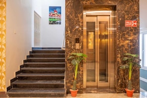 Exterior - The Quade Villa By Spandan Holiday Homes (Varanasi)