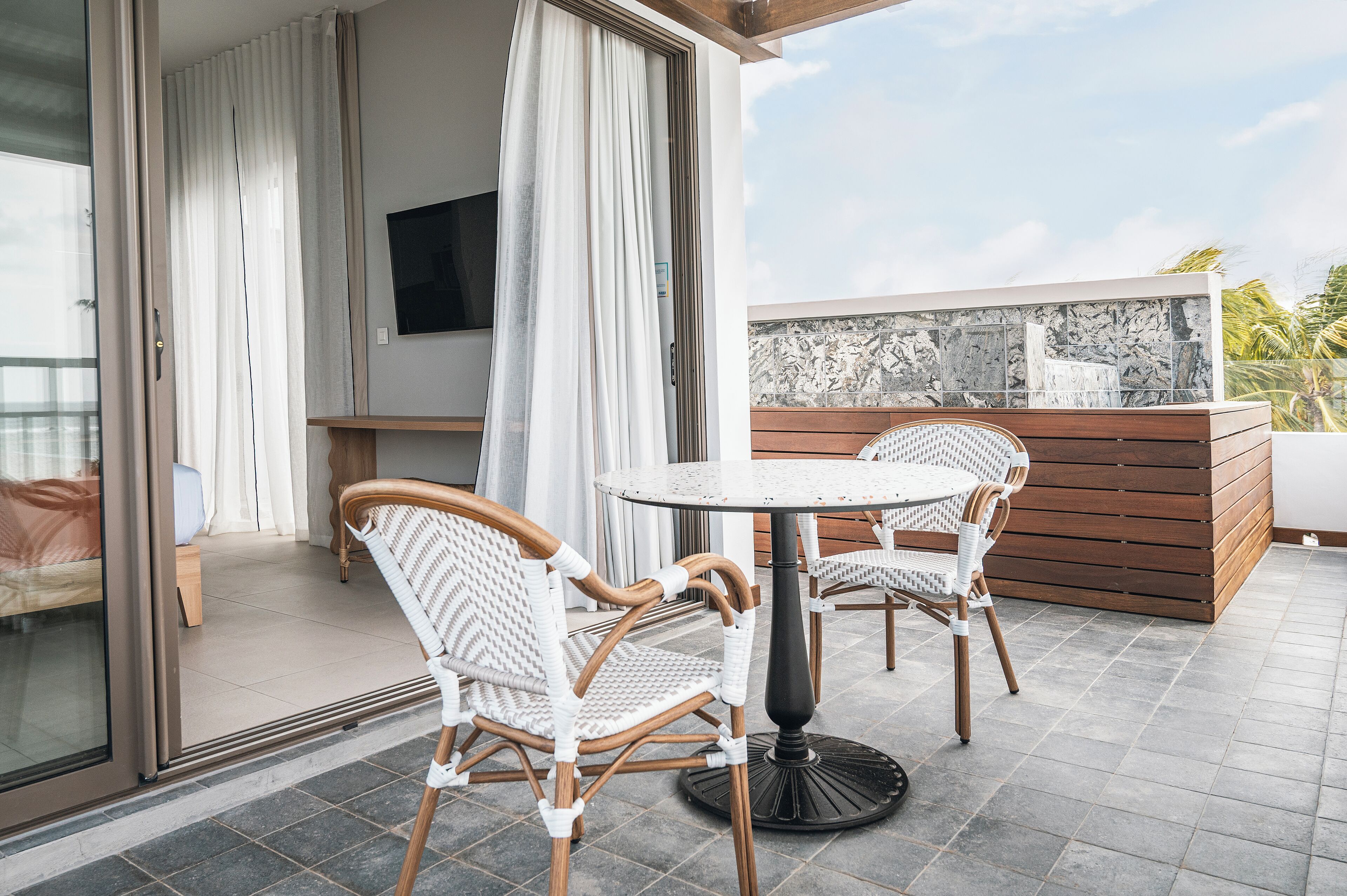 Wonderful Suite | Balcony