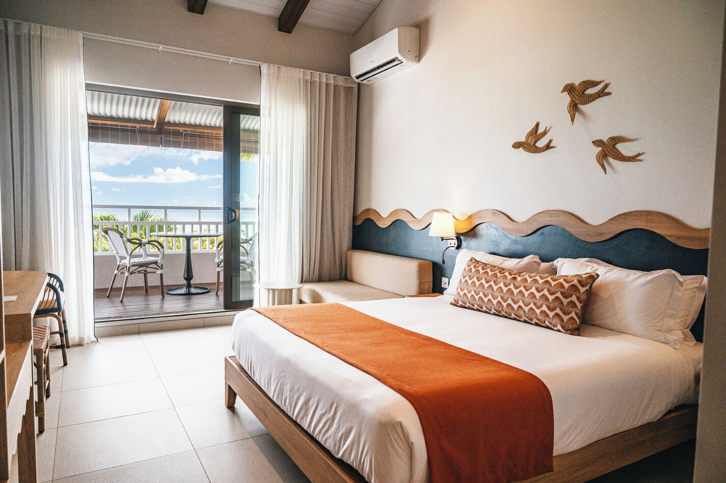 Sea View Solarium | In-room safe, desk, iron/ironing board, free WiFi