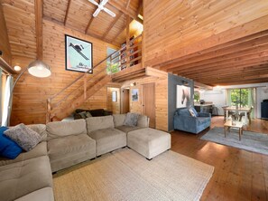 Living area - Take it easy at this unique and tranquil getaway. (Merrijig)