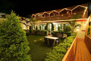 Garden - Hotel Happy Forest Inn (Mount Abu)