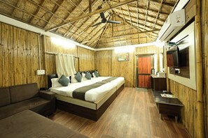 Wooden AC Cottage Four Bed | Wi-Fi gratuito