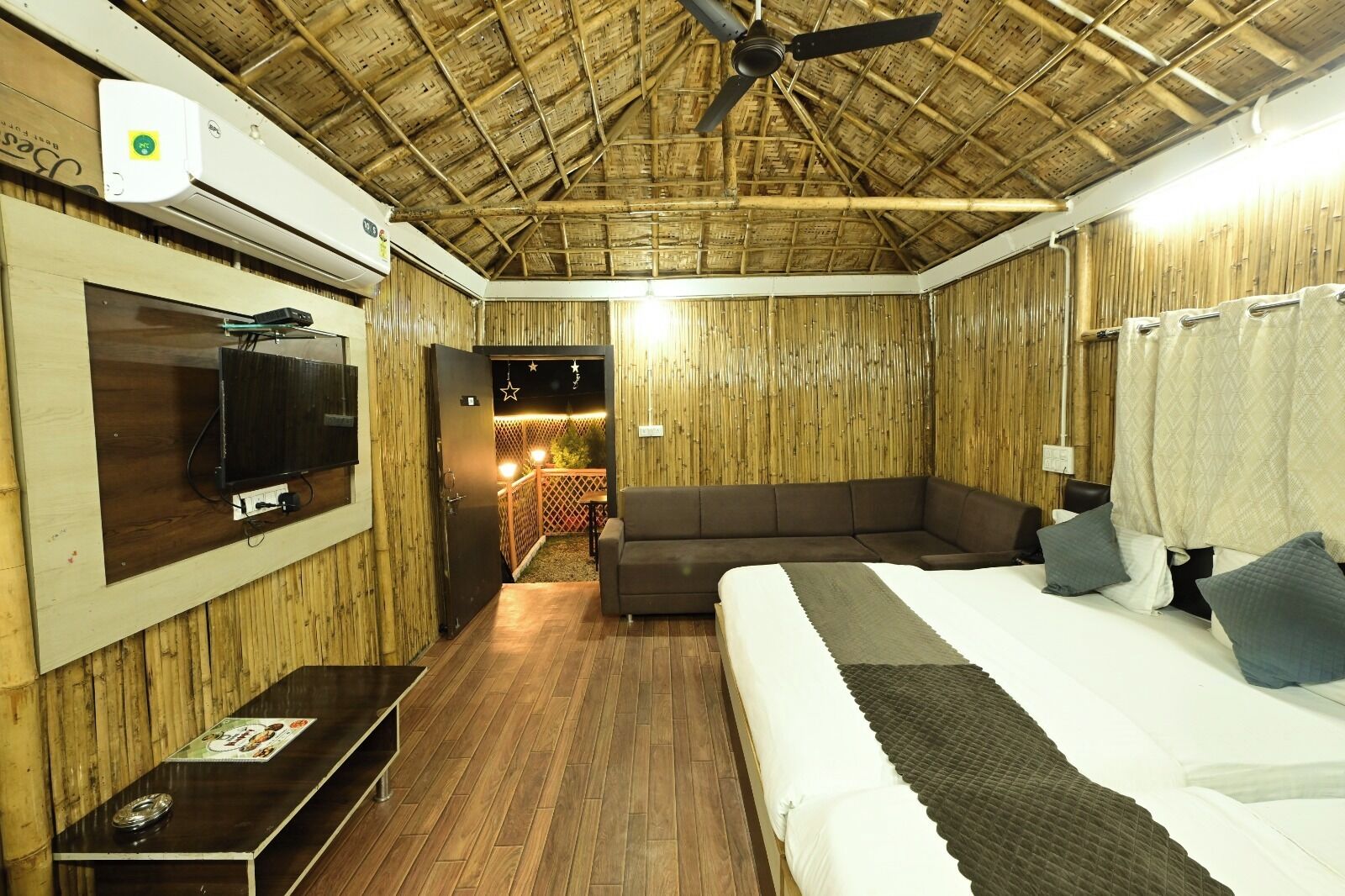 Wooden AC Cottage Four Bed | Free WiFi