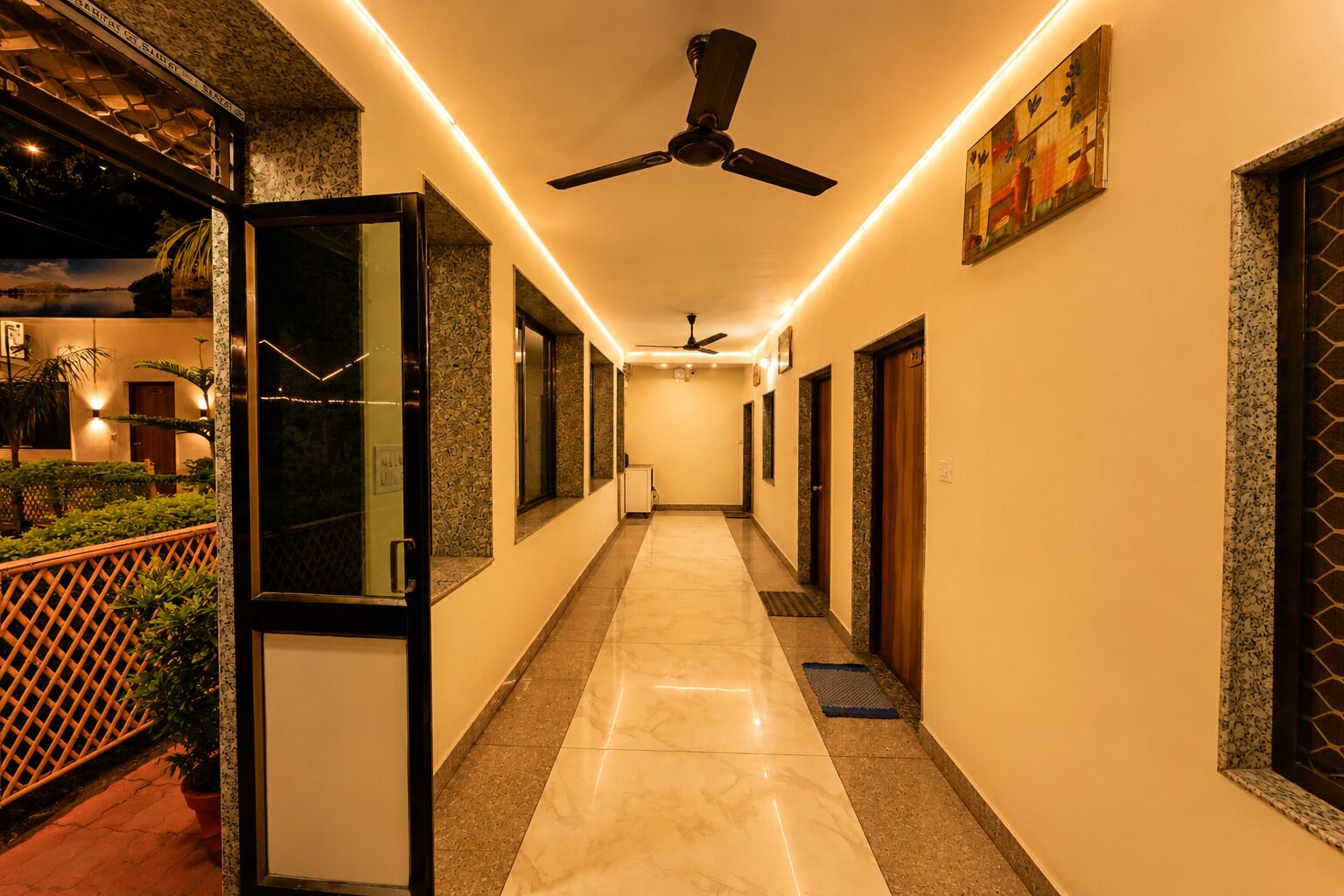 Blackout curtains, free WiFi, bed sheets