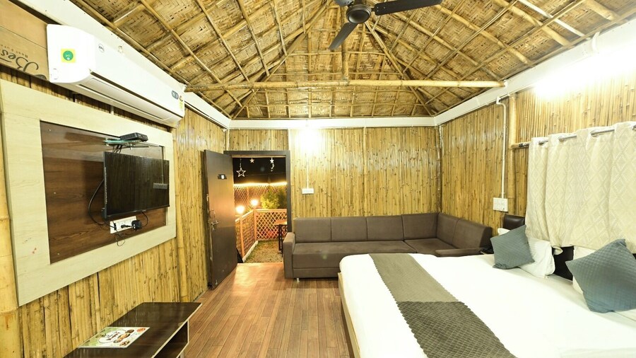 Hotel Happy Forest Inn