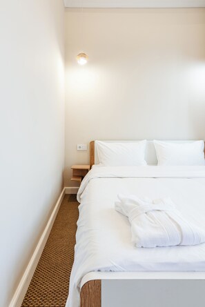 Chambre supérieure double, vue sur la ville | Minibar, coffre-fort, bureau