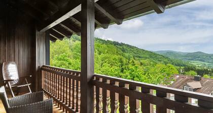 Apartment „Rachel“ mit Bergblick, Gemeinschaftsterrasse und WLAN