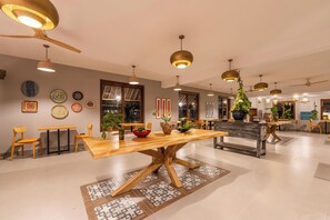 Free daily buffet breakfast - Legendary Zanzibar Beach Resort (Michamvi)