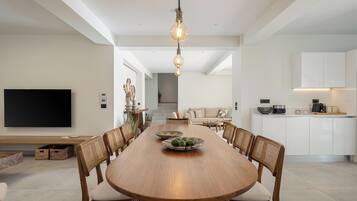 Villa, Sea View | In-room dining