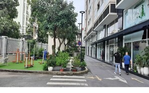 Fitness facility - Tan Son Nhat Airport Sky Center  (Tan Son Hoa)