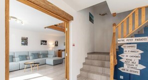 Interior - Guest Room 'Room 1 - Africa' with Mountain View, Shared Terrace, and Wi-Fi (Annecy)