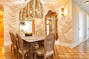 Apartament (5 Bedrooms) | Sala d'estar