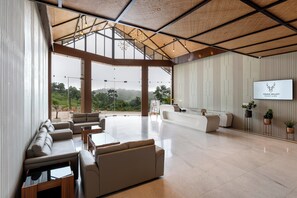 Mặt tiền nơi lưu trú