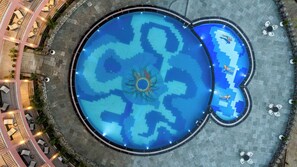 Hồ bơi ngoài trời 