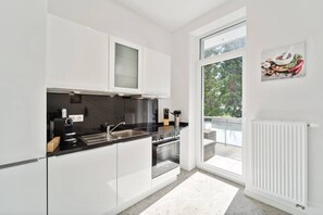 Apartment | 16 bedrooms - Infinity Stay Ferienapartments Rheinstrasse (Wilhelmshaven)