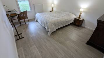 Een strijkplank/strijkijzer, wifi