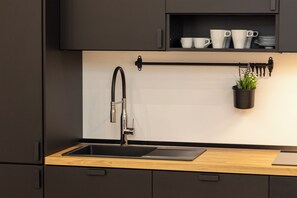 Apartment | Private kitchen | Microwave, dishwasher, espresso maker, coffee/tea maker - Rental in Rome Augusto Imperatore Apartment (Rome)