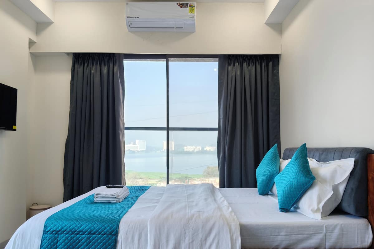 Habitación doble Deluxe, vista a la ciudad | Wifi gratis