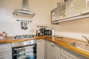 ميكروويف، فرن، موقد طهي مسطح