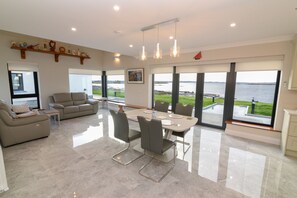 Interior - St Thomas Bay Luxury by the Water at Carraroe (Carraroe)