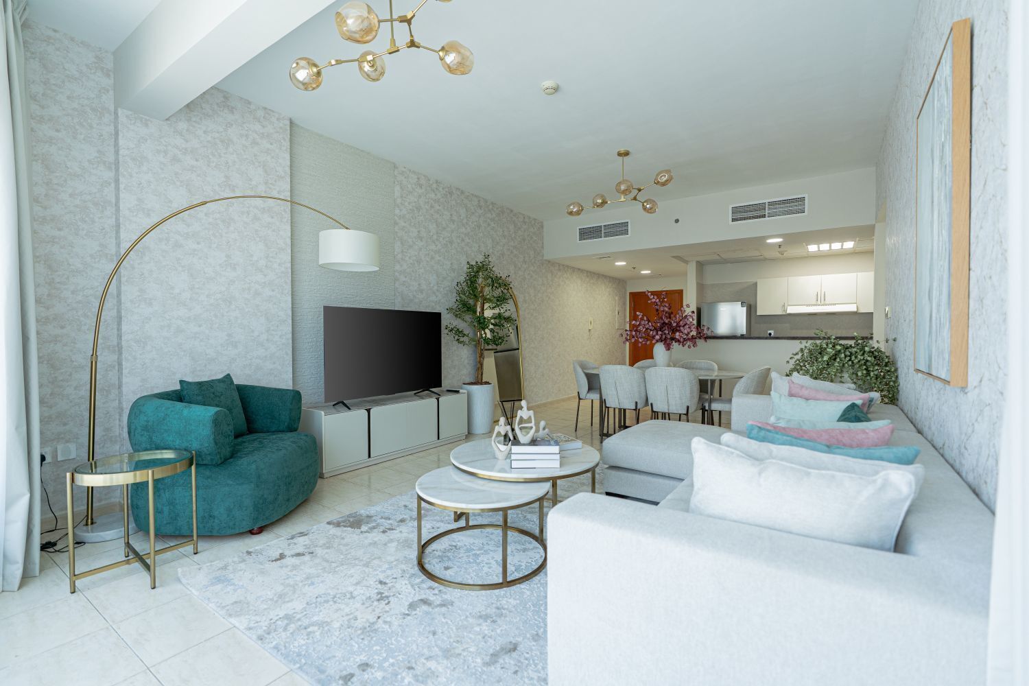 奢華公寓, 露台, 城市景 | 客廳 | 65 吋智能電視連數碼電視頻道、Netflix、串流服務