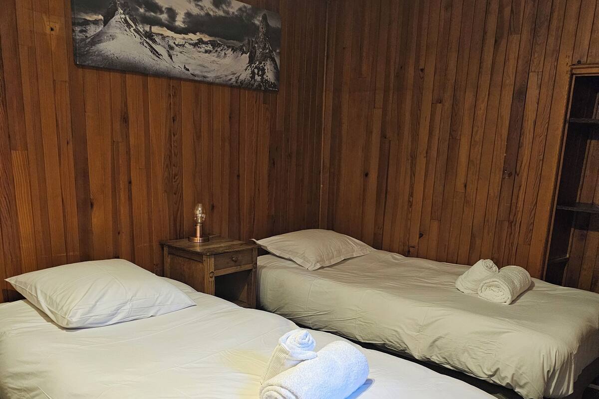 مساحة عمل للكمبيوتر المحمول