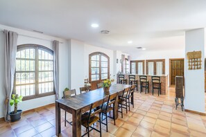 Dining - Cubo's Casa Rural La Camorra Cortijo el Puntal / rural / communal pool / large outdoor areas / views / free wifi (Teba)