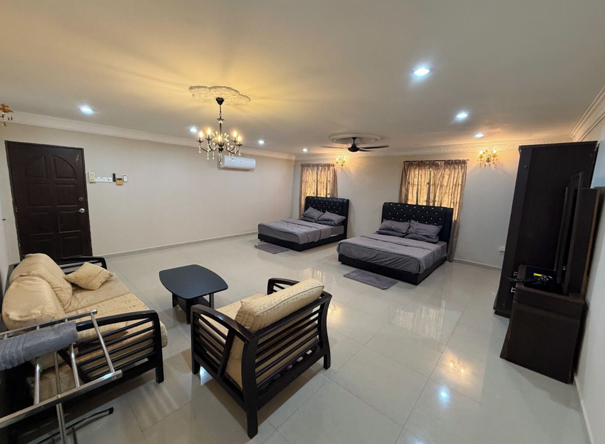 リビング エリア