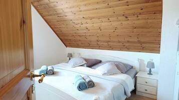 2 chambres, fer et planche Ă repasser, lit parapluie, Wi-Fi gratuit