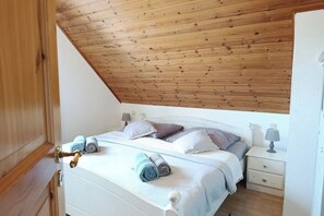 2 Schlafzimmer, Bügeleisen/Bügelbrett, Reisekinderbett, kostenloses WLAN