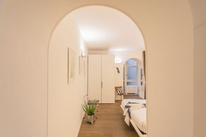 Apartment (1 Bedroom) | 1 bedroom, iron/ironing board, bed sheets - Residenza Art & Design in Como (Como)