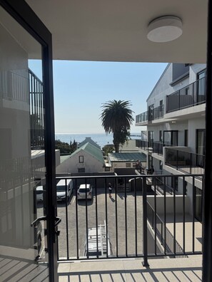 Interior - Marina Views Simon’s Town (Cape Town)