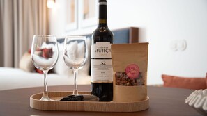Food and drink - Ando Living - São Miguel House - 103 (Porto)
