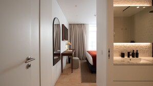 Unclassified image, 2 of 45, button - Ando Living - São Miguel House - 201 (Porto)