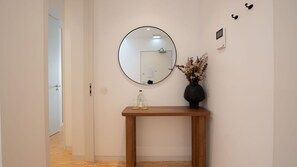 Interior - Ando Living - São Miguel House - 201 (Porto)
