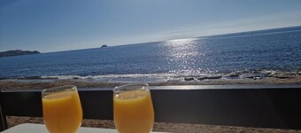 Modern luxurious apartment with air conditioning in San Juan de los Terreros