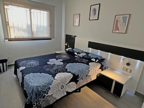 Room - Charming apartment 200m from beach with communal garden (San Juan de los Terreros)